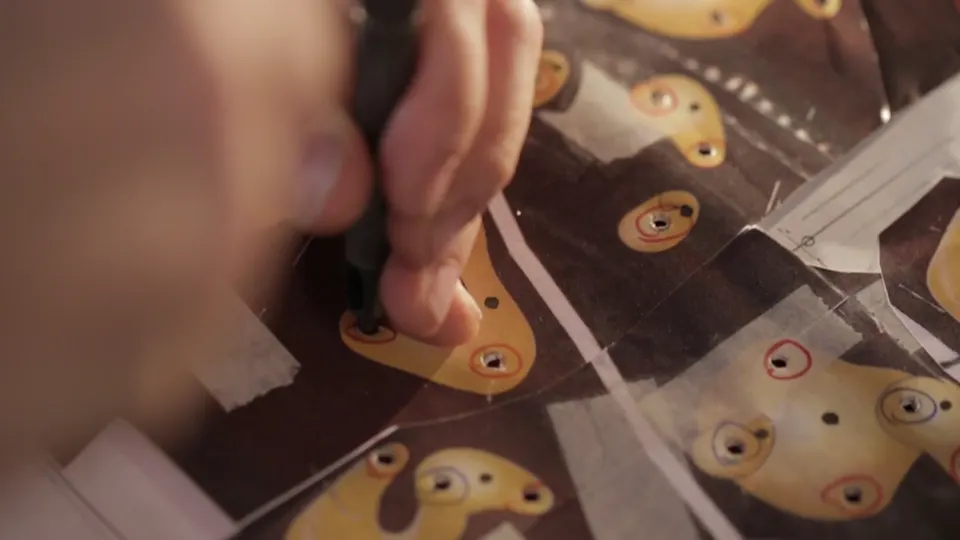 Burberry Craftsmanship, Ready-to-Wear AW13 — frame 3 of 8, directed by Ana Lario