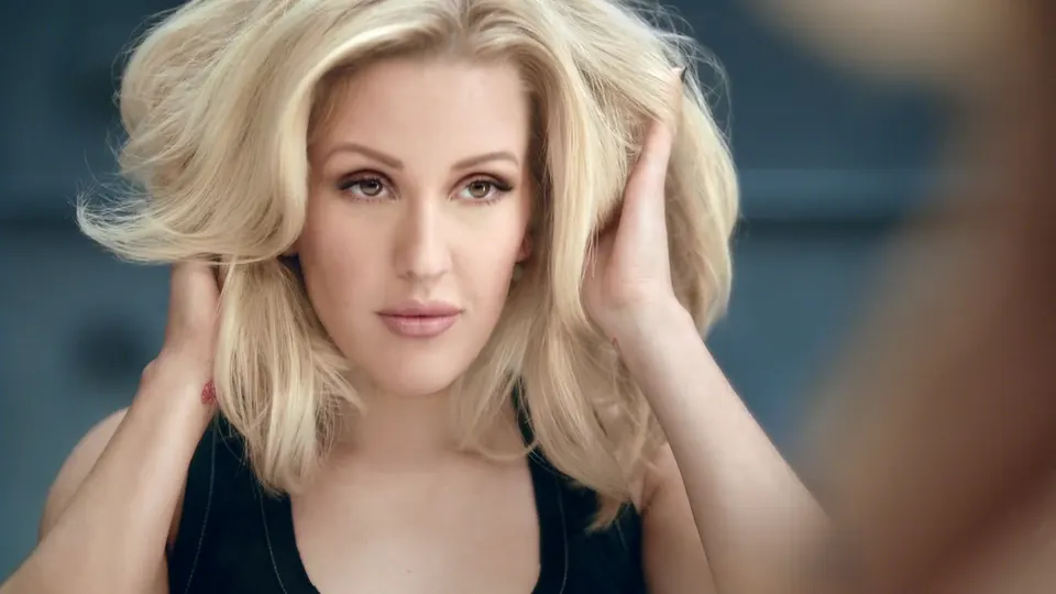 Pantene ‘Strong is Beautiful’ with Ellie Goulding — frame 2 of 4, directed by Ana Lario